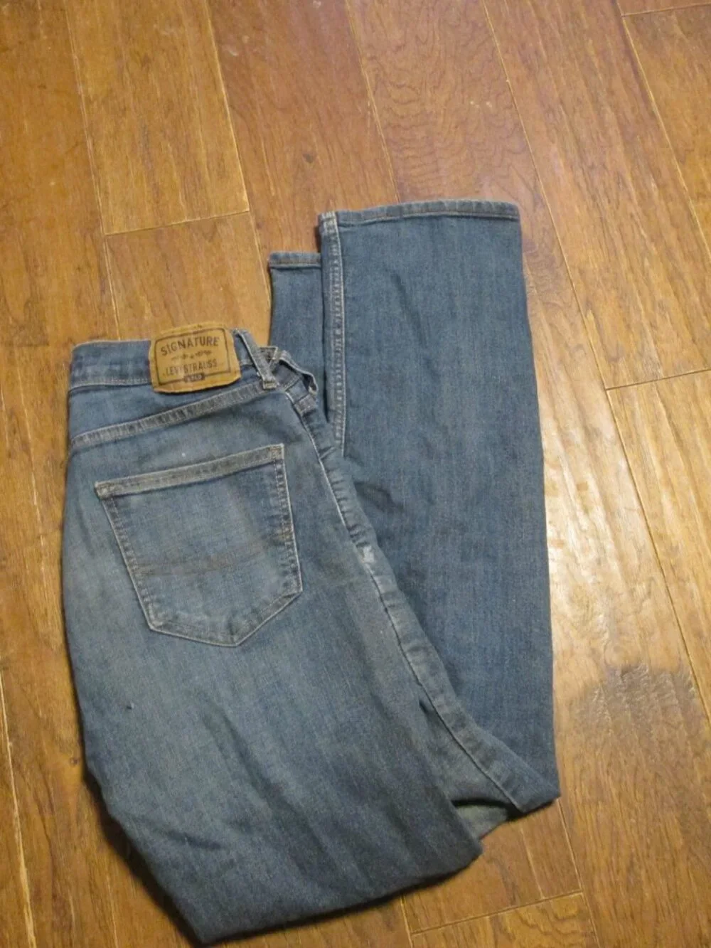 Y2k Levis Straus Gold dark washed out denim 30x32